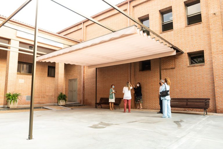 La Sala Educarte del colegio Infanta Elena recibe a sus primeros alumnos