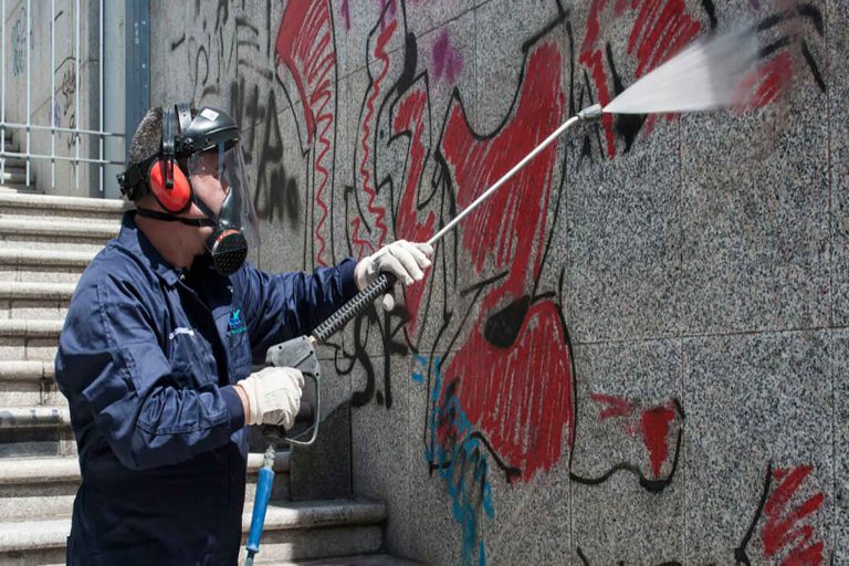 Nuevo plan de eliminación de pintadas en espacios públicos