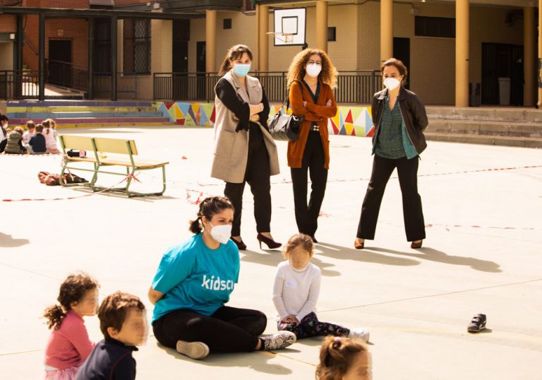 El Ayuntamiento otorga ayudas de 100 euros para la conciliación familiar El Ayuntamiento otorga ayudas de 100 euros para la conciliación familiar