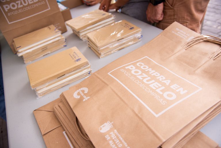 Más de 40 comercios forman parte de la campaña «Rebajas de Verano»