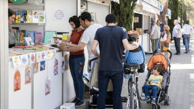 La Avenida de Europa recibe a la Feria del Libro el 22 de abril Feria del Libro
