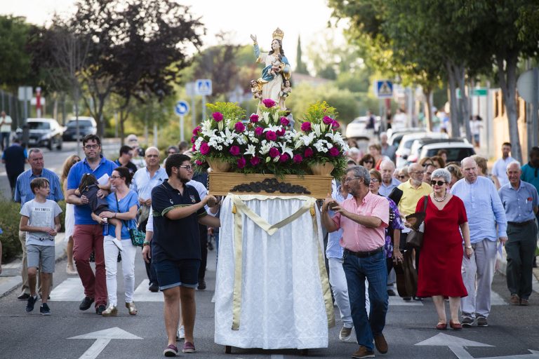 Los Ángeles de Pozuelo de Alarcón celebra sus fiestas en honor a su patrona.
