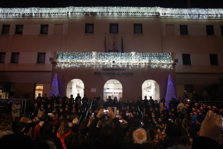 Pozuelo inaugura la Navidad con el encendido de luces