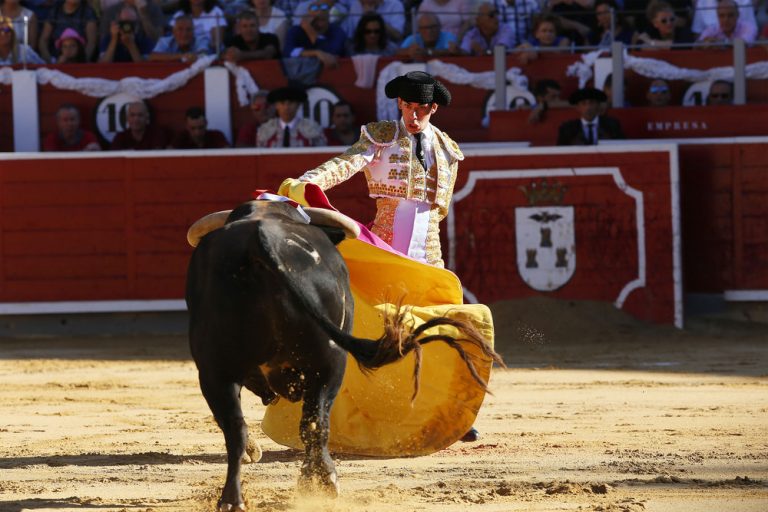 El Fandi, Antonio Ferrera y Mario Sotos, en la monumental corrida de toros de Pozuelo
