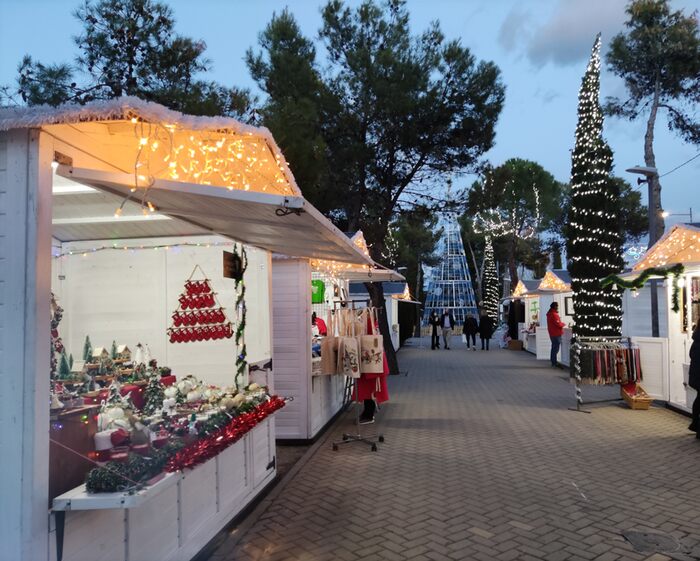 mercado del regalo navideño en Pozuelo